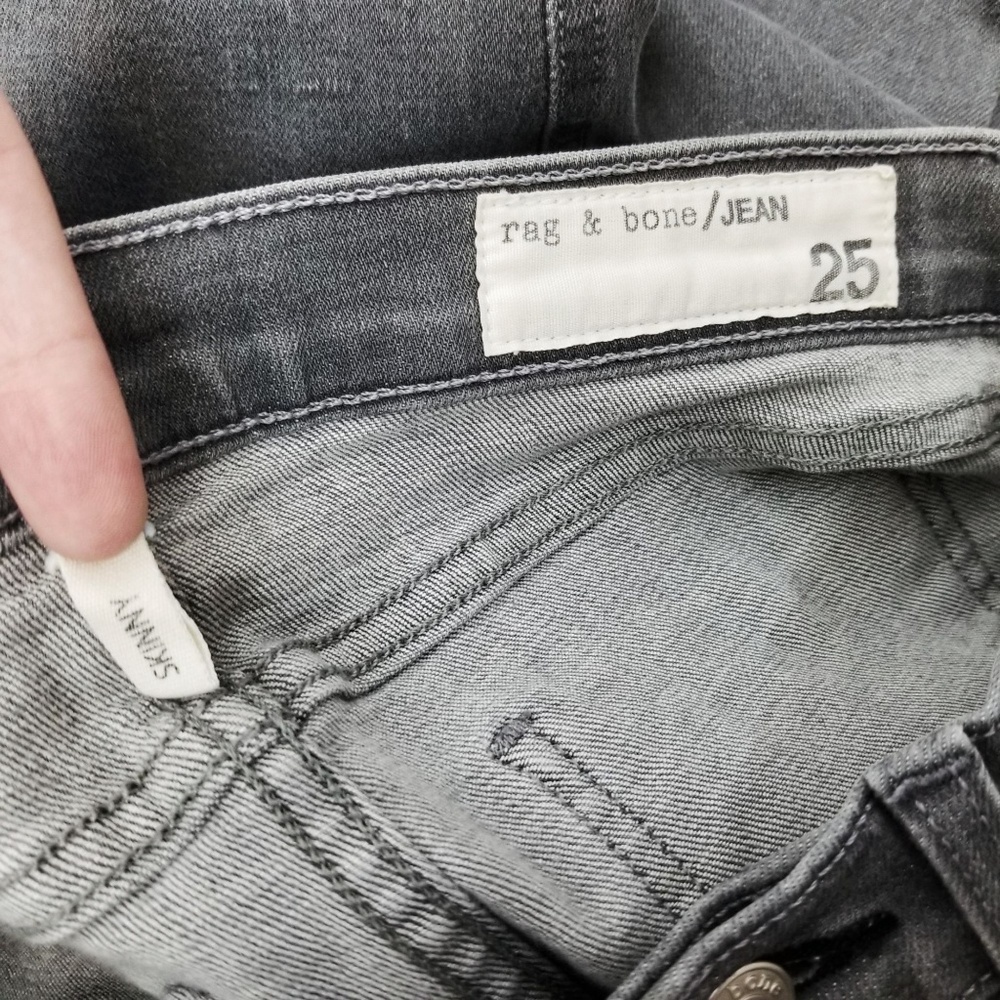 Rag & Bone Gray Buxton Skinny Jeans | 25 - Picture 4 of 7